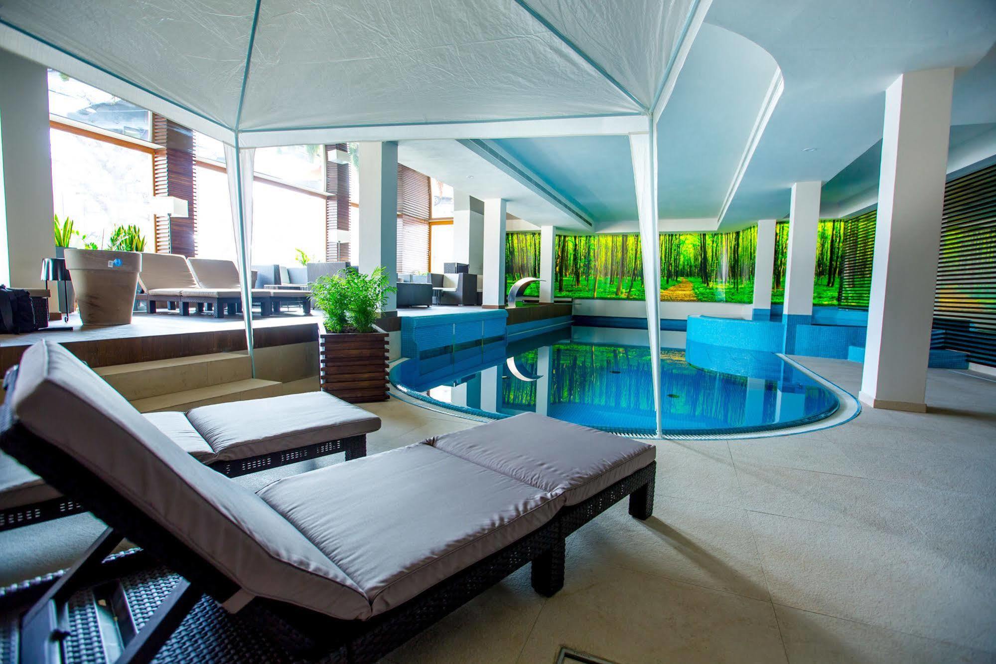 Grand Hotel Boutique Rzeszow Ngoại thất bức ảnh